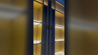 পায়খানা বা মন্ত্রিসভা প্রসাধন জন্য ধাতু জাল