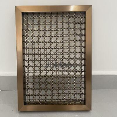 স্বচ্ছতা ২০ থেকে ৮০ শতাংশ সজ্জিত ধাতব জাল এসএস ৩০৪ ৩১৬ এবং ৩১৬এল থেকে তৈরি সিলিং সজ্জা এবং দেয়াল প্যানেলের জন্য উপযুক্ত